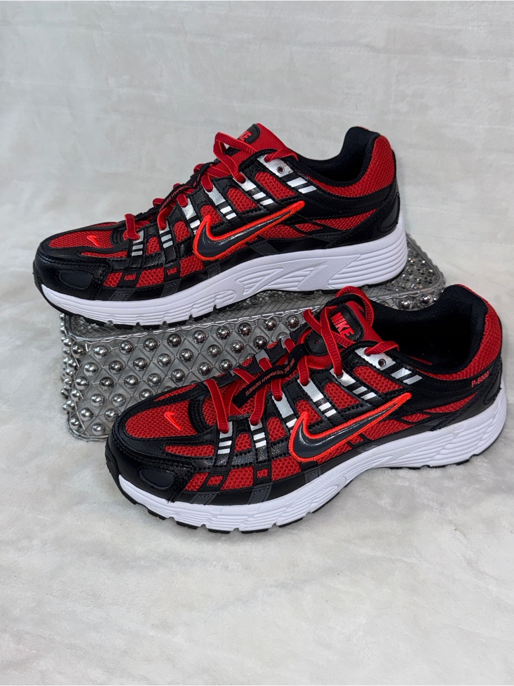 Nike P-6000 University Red/Black Sneakers Youth 5Y/Women’s 6.5 HV5064-601